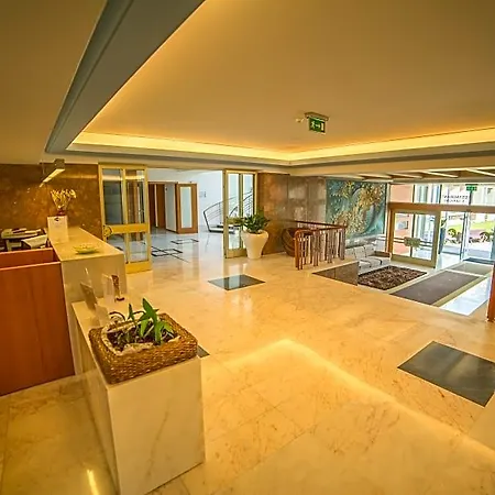Hotel Joao Paulo Ii 3*